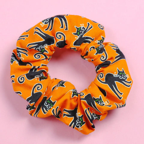 Glow in the Dark Scaredy Cat Scrunchie